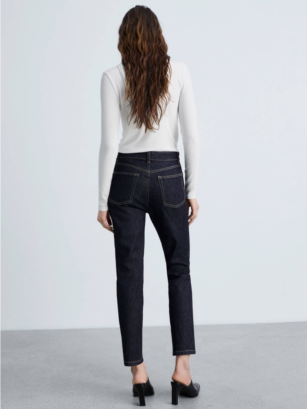 NWT Mango Claudia Slim-Fit Cropped Jeans - Picture 3 of 9